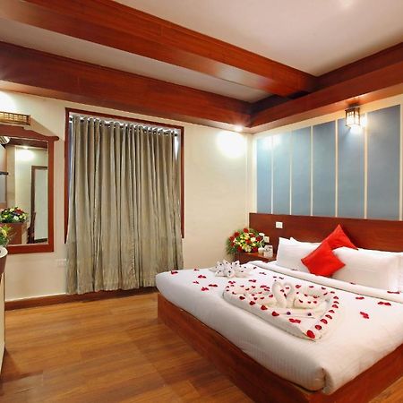 Sreevalsam Residency Kulanada Tāmarakulam Exterior foto
