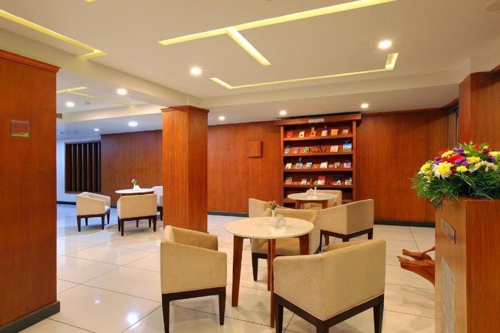 Sreevalsam Residency Kulanada Tāmarakulam Exterior foto