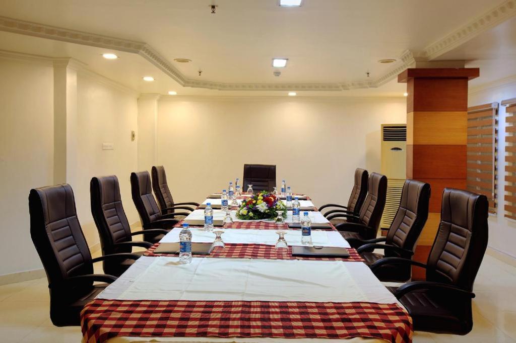 Sreevalsam Residency Kulanada Tāmarakulam Exterior foto